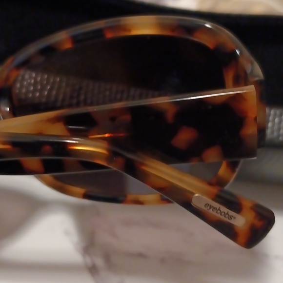 Eyebobs "The Graduate" Tortoise Shell Frames - Picture 6 of 10
